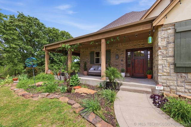 19405 S Champ Johnson Road, Bixby, OK 74008