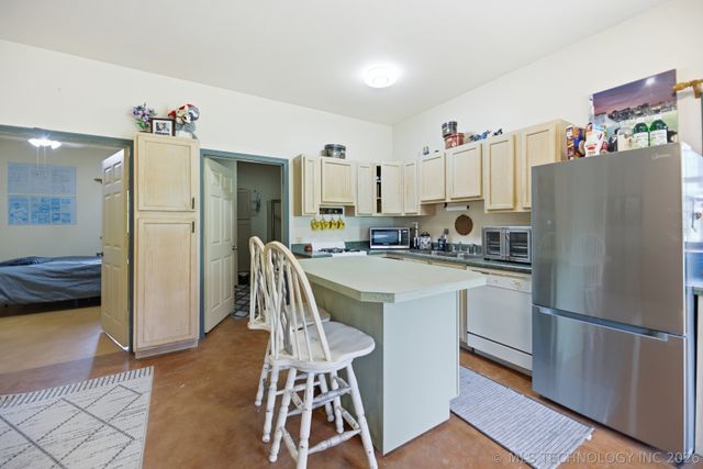 19405 S Champ Johnson Road, Bixby, OK 74008