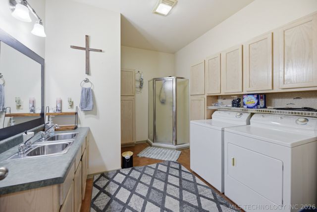 19405 S Champ Johnson Road, Bixby, OK 74008