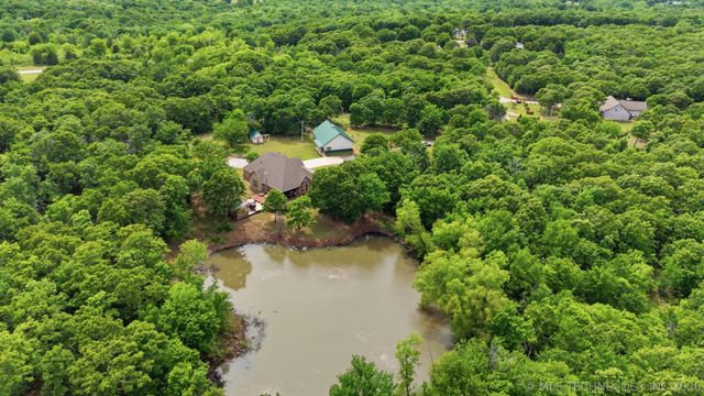 19405 S Champ Johnson Road, Bixby, OK 74008