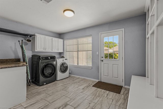 1531 Pickwick Lane, Denton, TX 76209