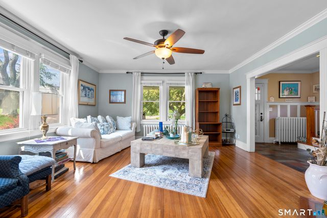55 Clovelly Road, Stamford, CT 06902