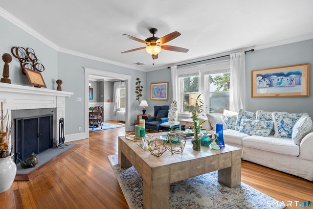 55 Clovelly Road, Stamford, CT 06902