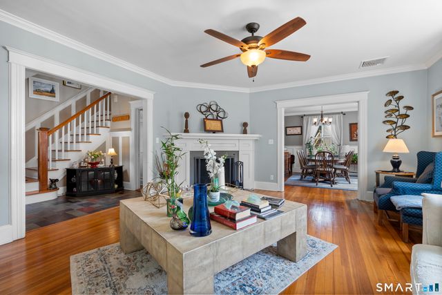 55 Clovelly Road, Stamford, CT 06902