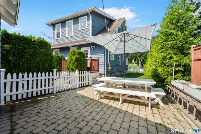 55 Clovelly Road, Stamford, CT 06902