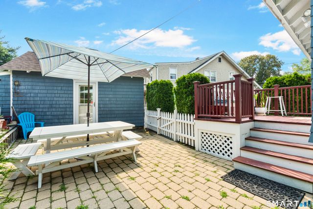 55 Clovelly Road, Stamford, CT 06902