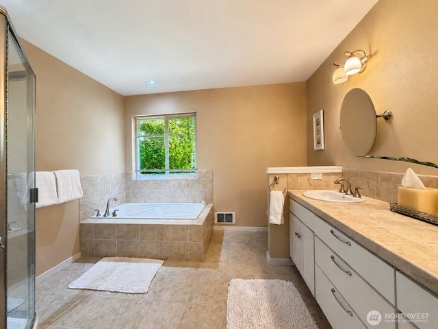79 G Mukilteo Way, Hat Island, WA 98206