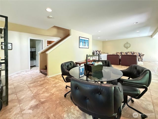 79 G Mukilteo Way, Hat Island, WA 98206