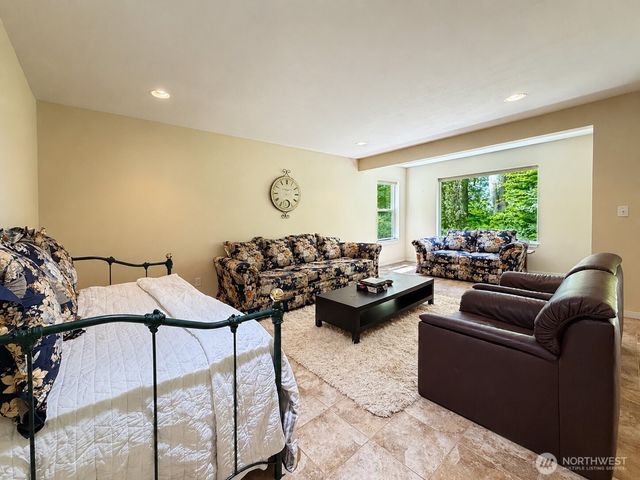 79 G Mukilteo Way, Hat Island, WA 98206