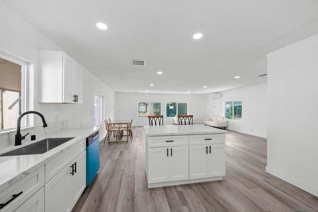 13655 Highway 8 Business SPC 24, El Cajon, CA 92021