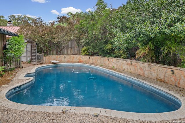 8419 Athenian, Universal City, TX 78148