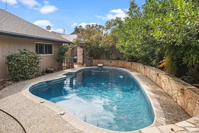 8419 Athenian, Universal City, TX 78148