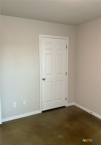 310 Lowes Boulevard, Killeen, TX 76542