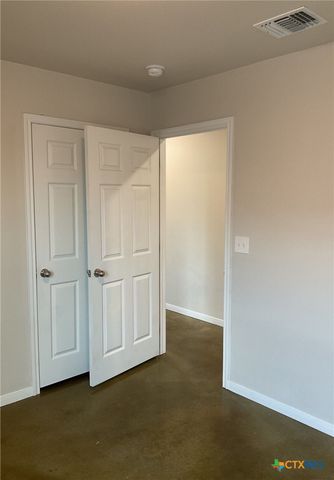 310 Lowes Boulevard, Killeen, TX 76542