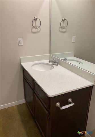 310 Lowes Boulevard, Killeen, TX 76542