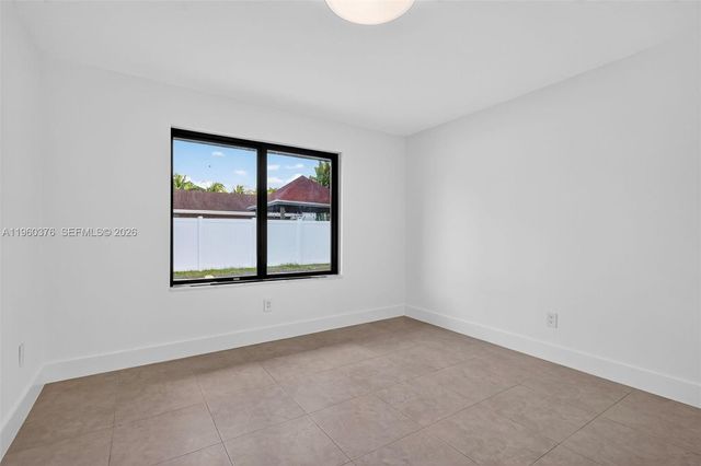 20615 NE 9th Ct, Miami, FL 33179