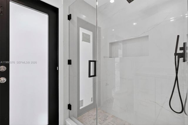 20615 NE 9th Ct, Miami, FL 33179