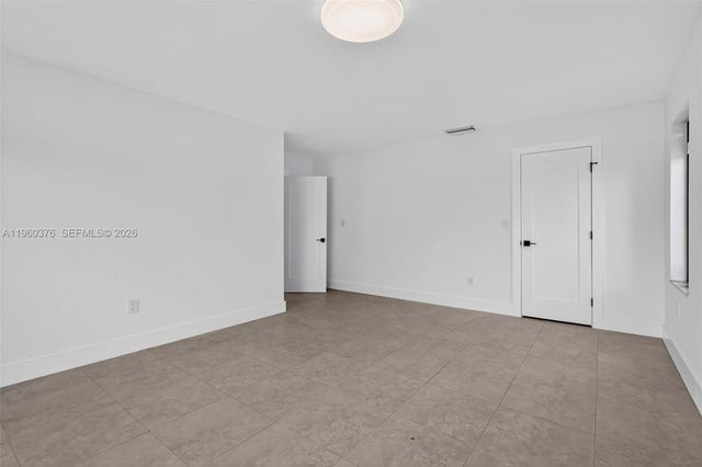 20615 NE 9th Ct, Miami, FL 33179