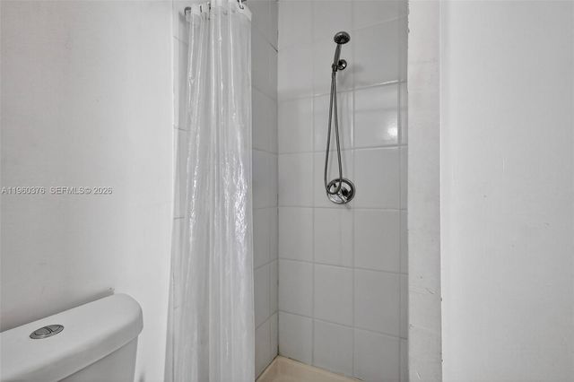 20615 NE 9th Ct, Miami, FL 33179