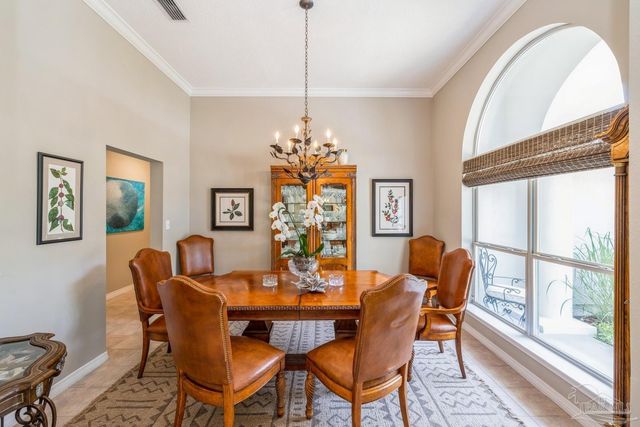 2808 Pga Blvd, Navarre, FL 32566