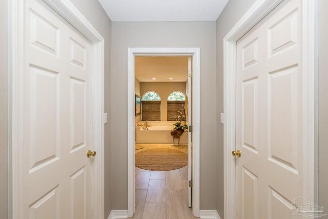 2808 Pga Blvd, Navarre, FL 32566