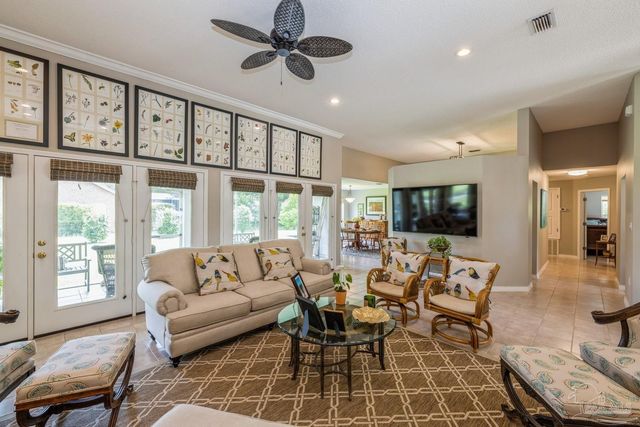 2808 Pga Blvd, Navarre, FL 32566