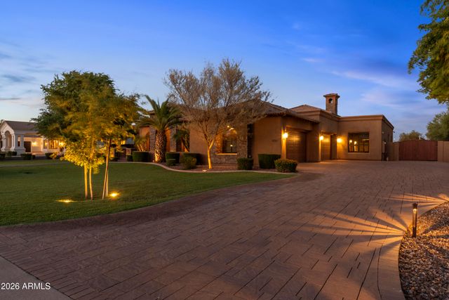 5751 S WILSON Drive, Chandler, AZ 85249