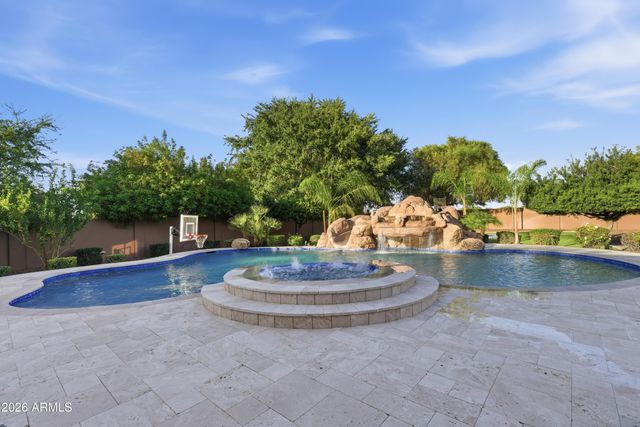 5751 S WILSON Drive, Chandler, AZ 85249