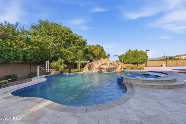 5751 S WILSON Drive, Chandler, AZ 85249