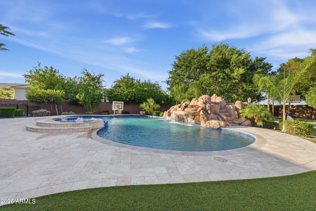 5751 S WILSON Drive, Chandler, AZ 85249