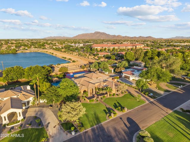 5751 S WILSON Drive, Chandler, AZ 85249