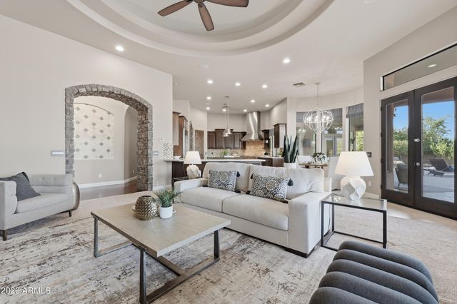 5751 S WILSON Drive, Chandler, AZ 85249