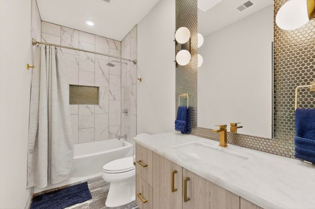 4456 Corrales Road, Corrales, NM 87048