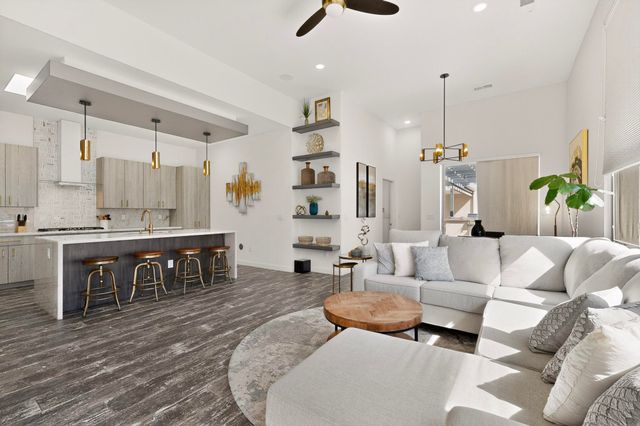 4456 Corrales Road, Corrales, NM 87048