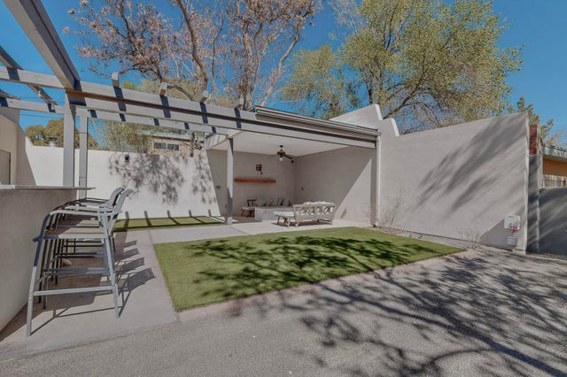 4456 Corrales Road, Corrales, NM 87048