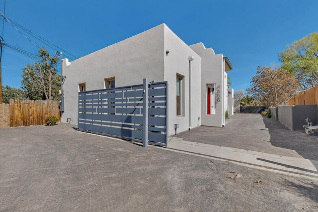 4456 Corrales Road, Corrales, NM 87048