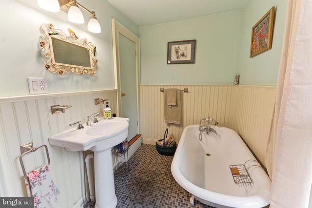 26837 WALLER LN, Princess Anne, MD 21853