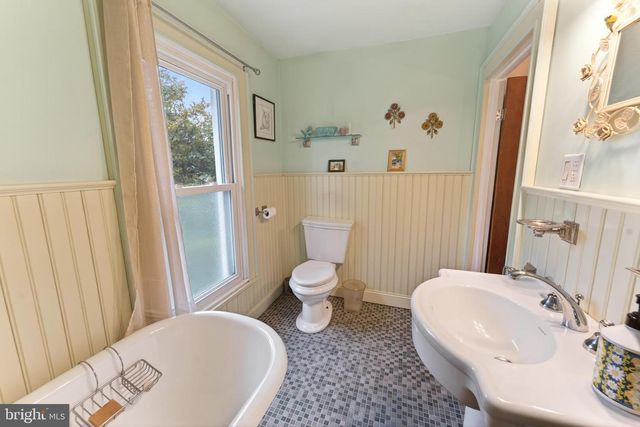 26837 WALLER LN, Princess Anne, MD 21853