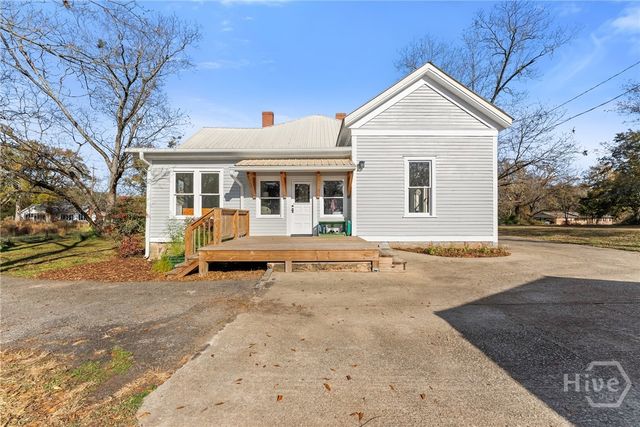 670 S Railroad Avenue, Carlton, GA 30627