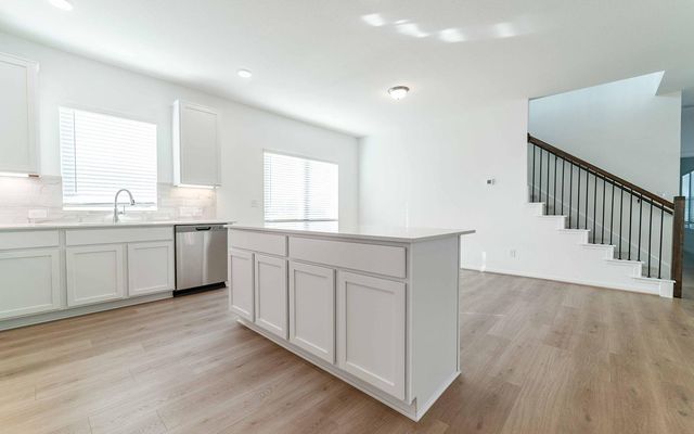 337 Yosemite DR, Kyle, TX 78640
