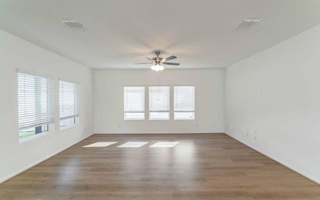 337 Yosemite DR, Kyle, TX 78640