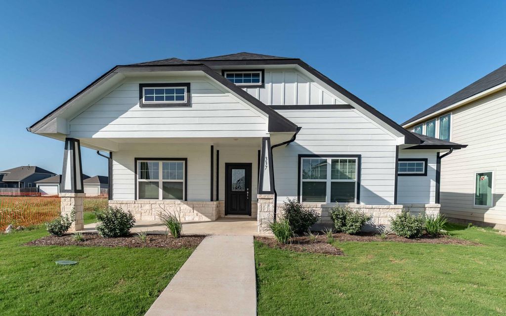 337 Yosemite DR, Kyle, TX 78640