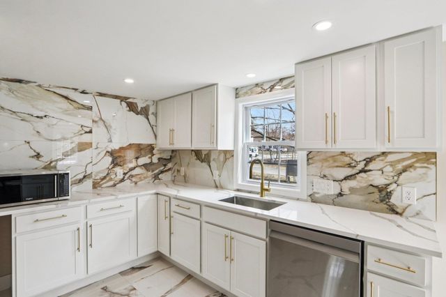 101 Souhegan Street, Milford, NH 03055