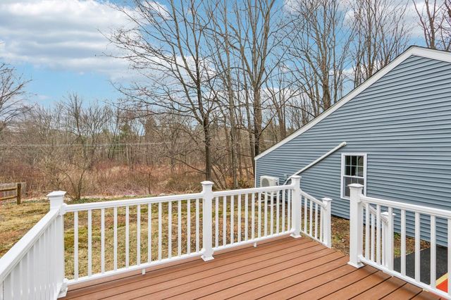 101 Souhegan Street, Milford, NH 03055