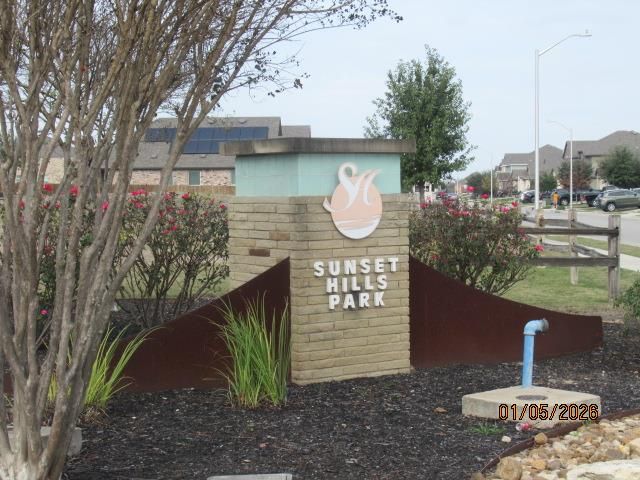 195 Azure CV, Kyle, TX 78640