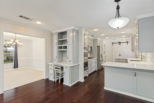 1905 Dakar Road W, Fort Worth, TX 76116