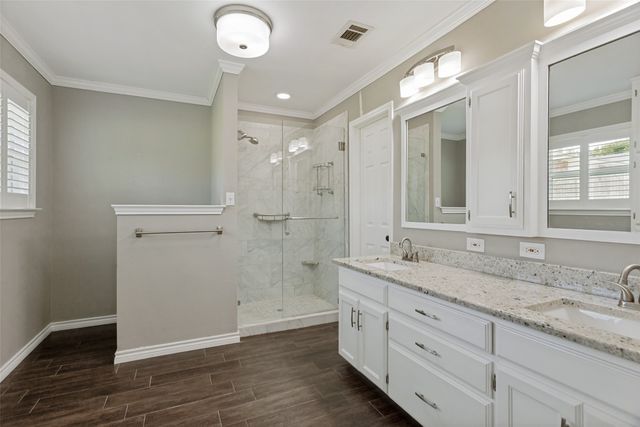 1905 Dakar Road W, Fort Worth, TX 76116