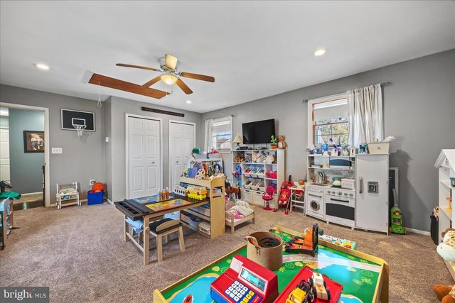 7914 LEEDS DR, Pasadena, MD 21122