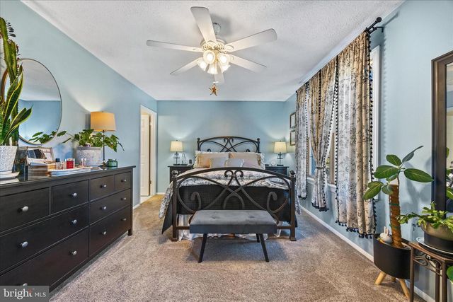 7914 LEEDS DR, Pasadena, MD 21122