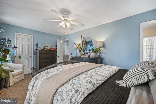 7914 LEEDS DR, Pasadena, MD 21122